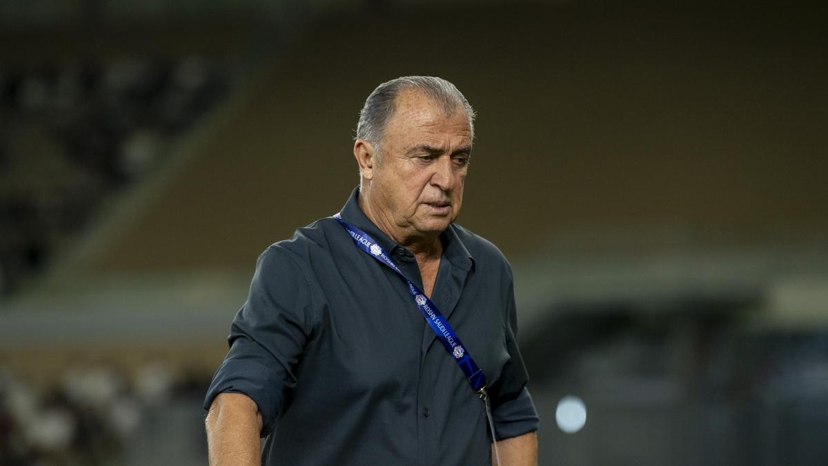 Fatih Terim'li Al Shabab'da ilk ayrlk gerekleti