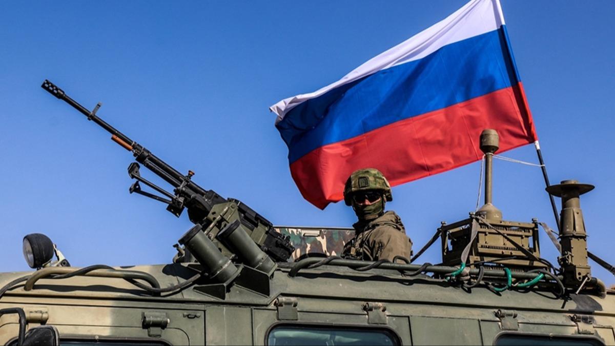 Rus birlikleri Donetsk'te stratejik 2 noktay ele geirdi