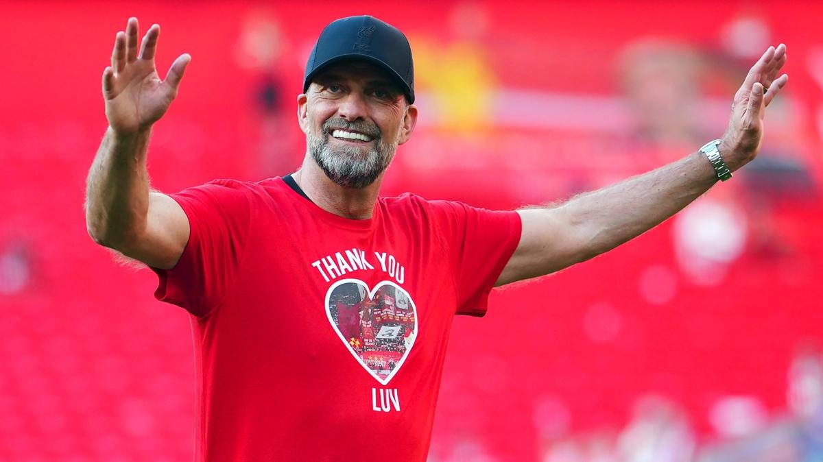 Jrgen Klopp, Kresel Futbol Bakanl grevine balad