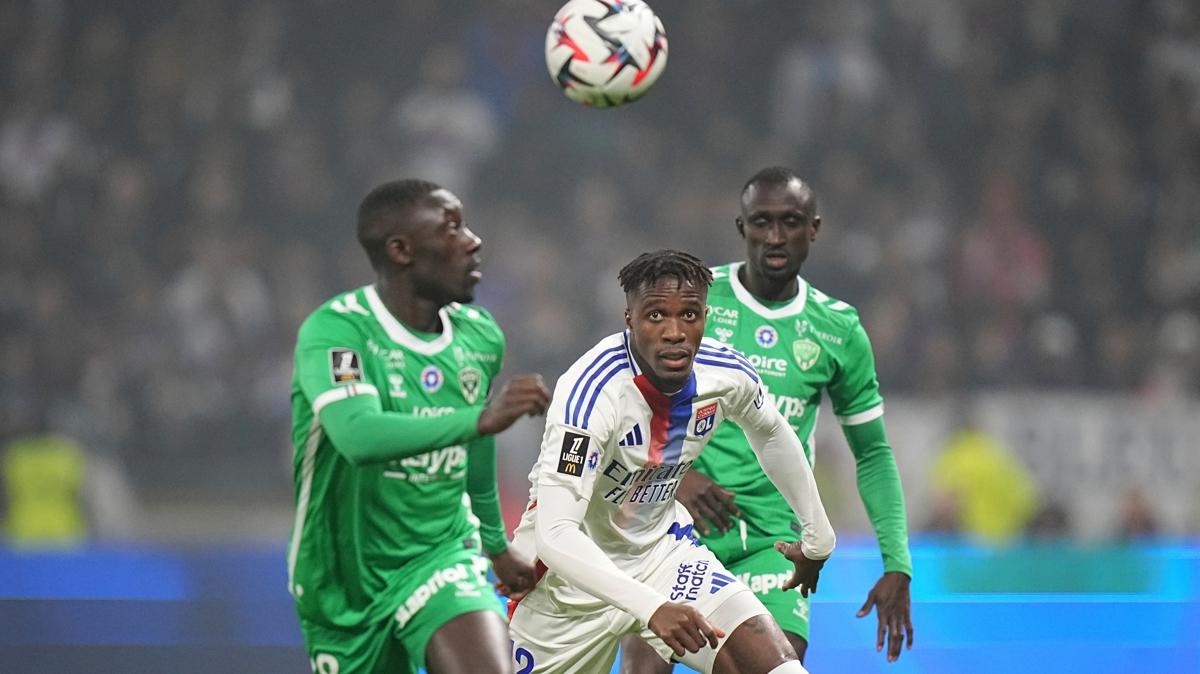 Wilfried Zaha'nn yeni adresi belli oluyor