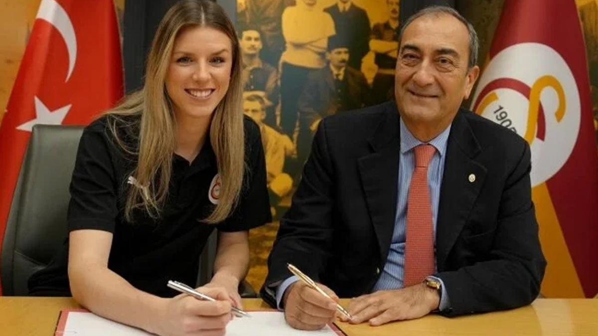 Galatasaray Daikin, Britt Bongaerts ile szleme uzatt