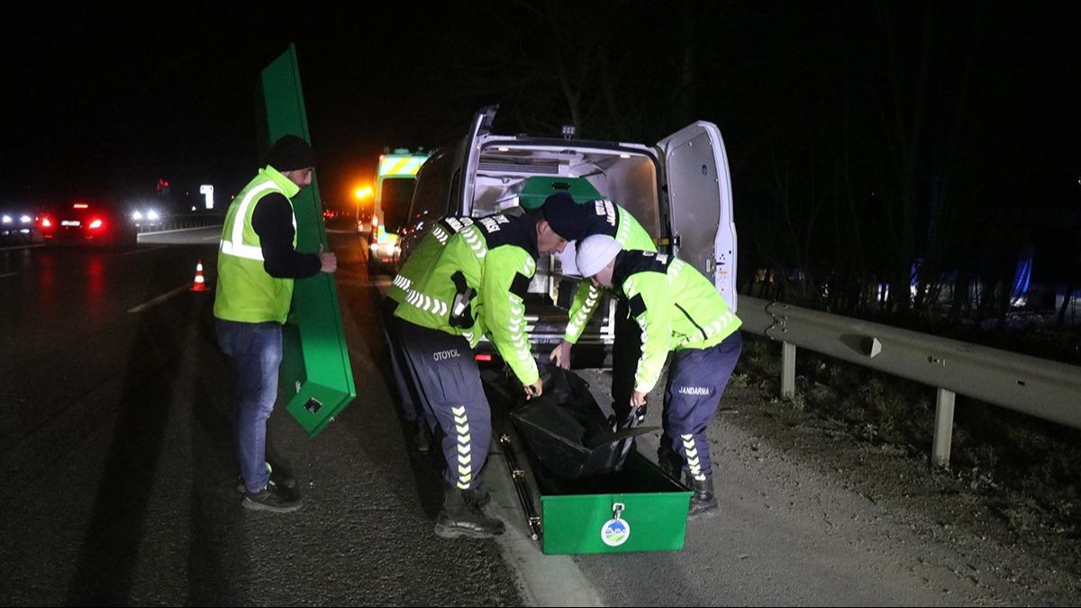 Otoyolda kan donduran kaza: Ac detay tyleri diken diken etti