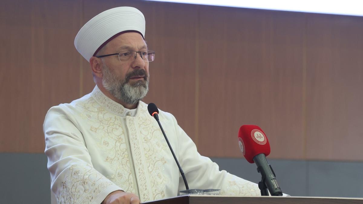 Diyanet leri Bakan Erba: Eitimin amac erdemli insan yetitirmektir 