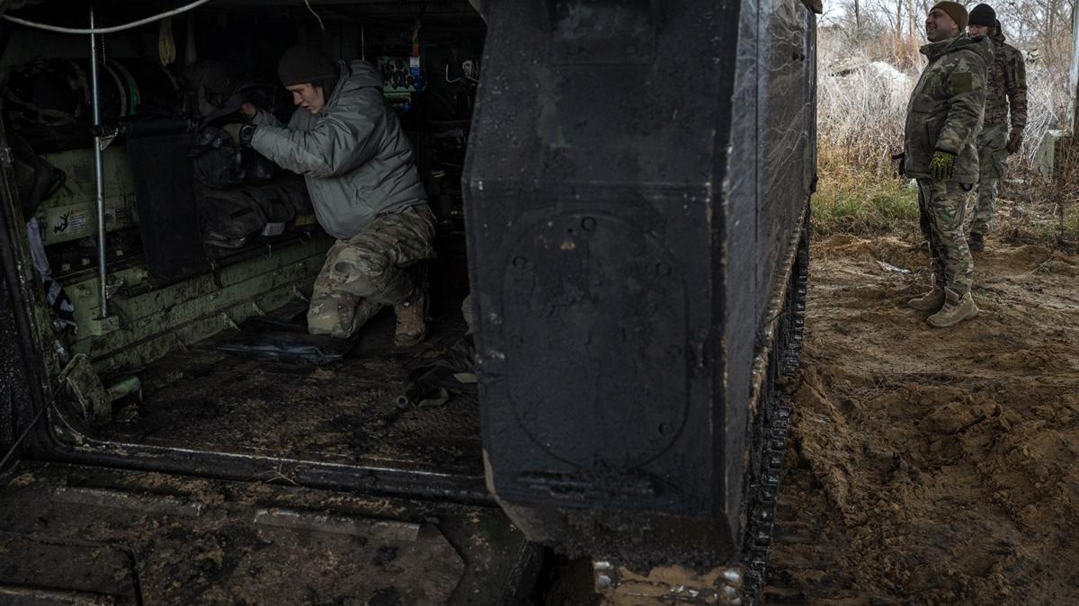 Ukrayna, Rusya'nn petrol depolarna saldr dzenledi  