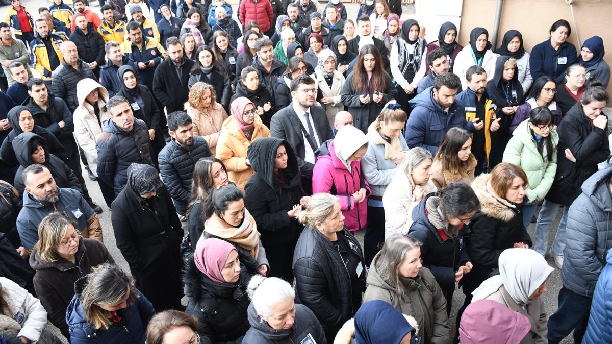 Otel yangnnda hayatn kaybeden doktora hznl veda