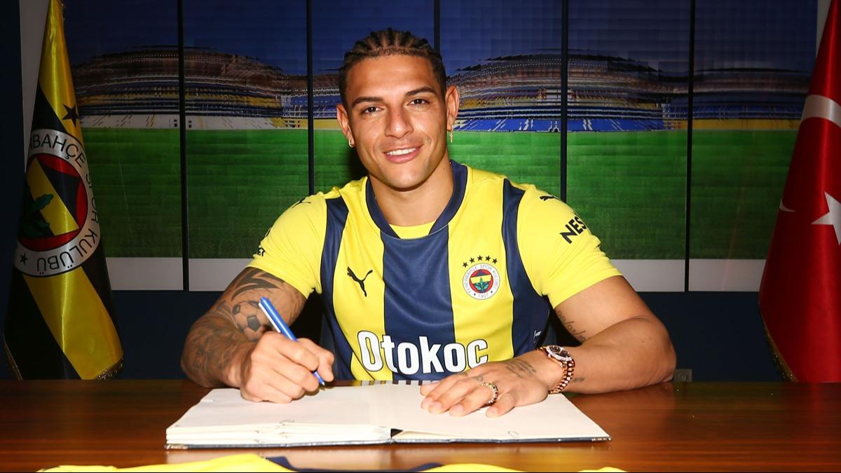 Fenerbahe'den resmi aklama geldi! Diego Carlos'a 3.5 yllk szleme 