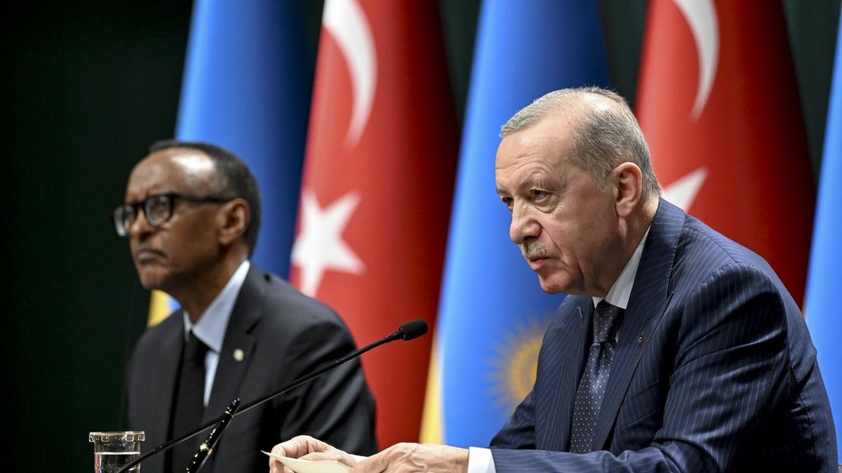 Trkiye, Afrika'daki kriz iin devrede!  Bakan Erdoan: Her trl destei vermeye hazrz