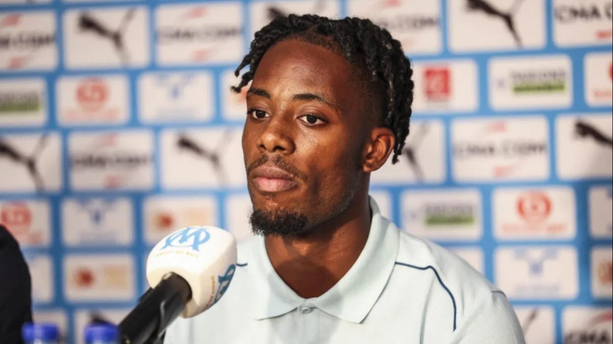 Eintracht Frankfurt aklad! Elye Wahi transferi bitti