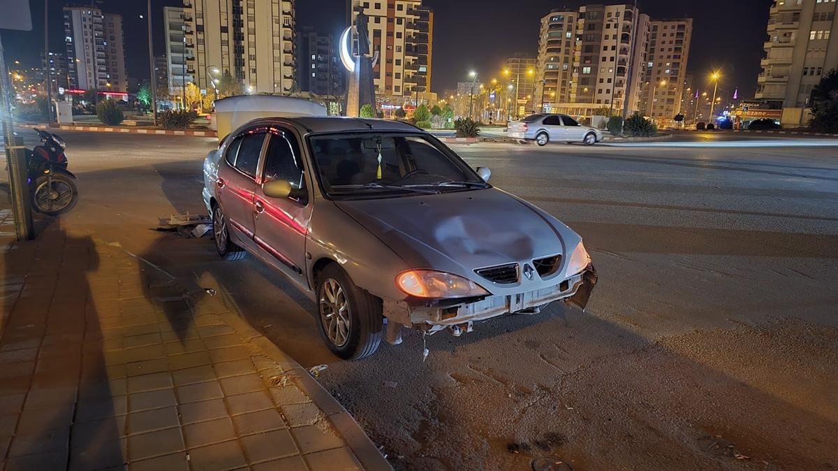 Adana'da otomobil ile motosiklet arpt: 1 yaral