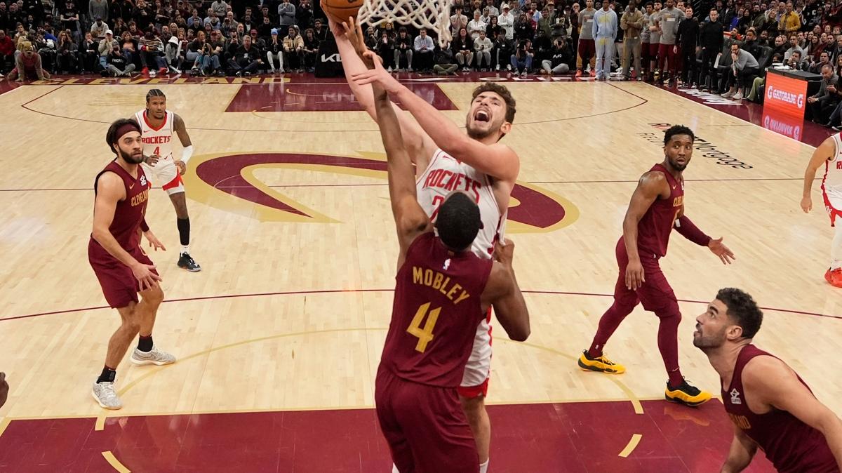 Alperen engn'n 26 say att mata Rockets, Cavaliers' devirdi