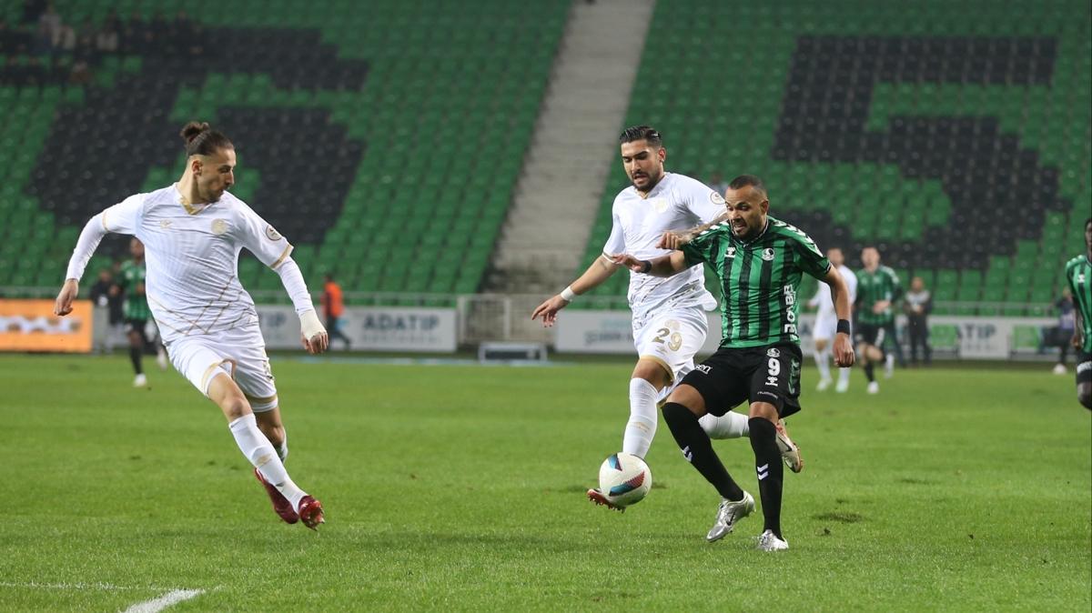 Manisa FK, deplasmanda Sakaryaspor'a ans tanmad