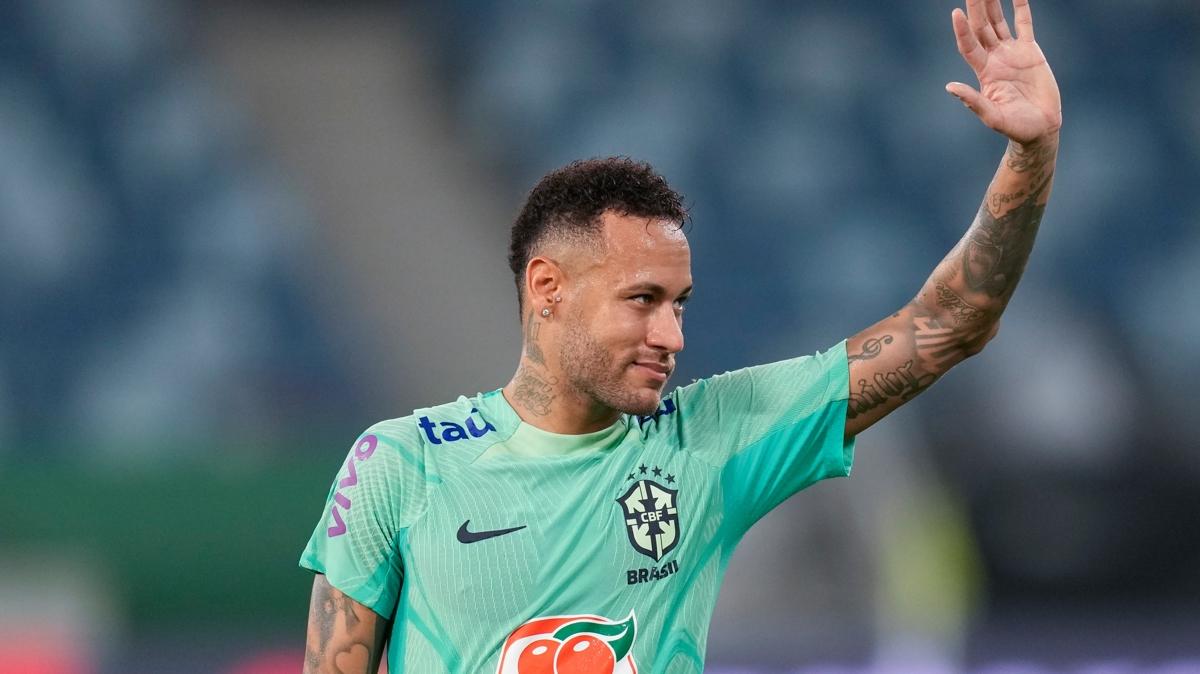 Neymar iin Suudi Arabistan dnemi bitti! Santos'a geri dnyor