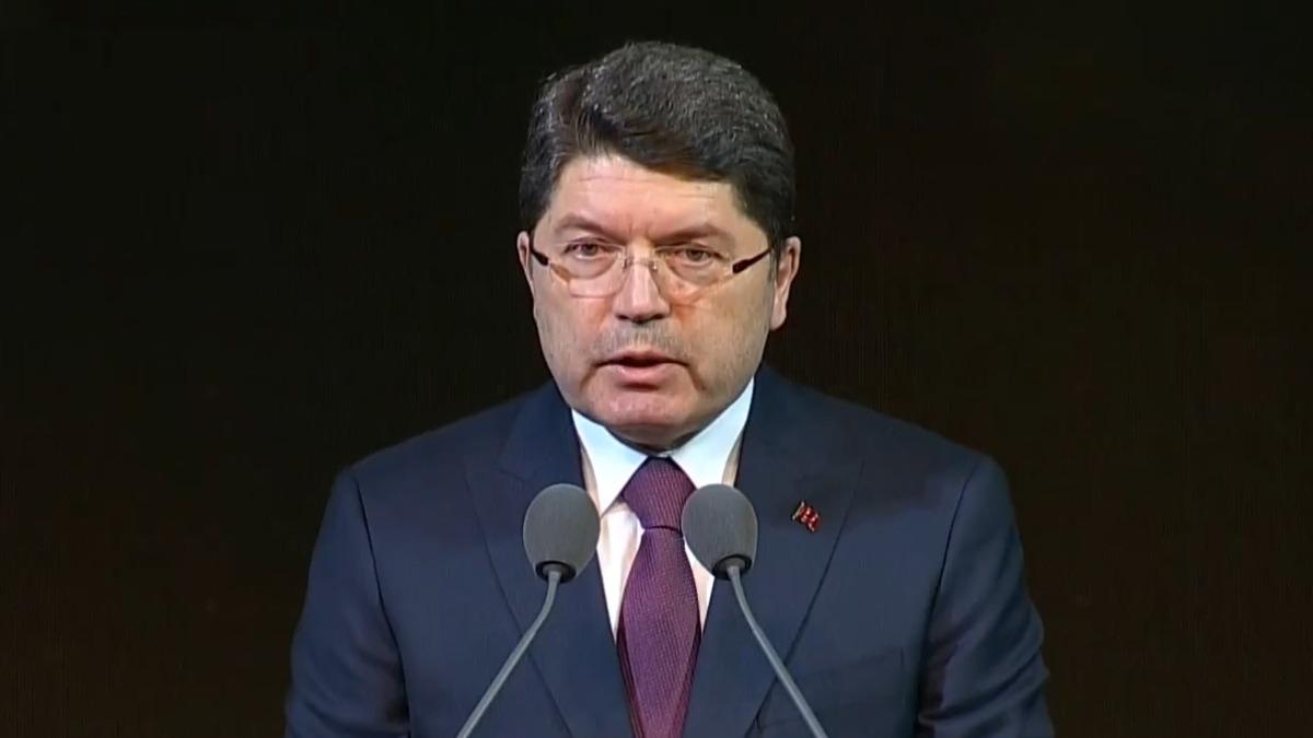 Bakan Tun: Bugn, yarg; vesayetin emir eri deil, hukukun savunucusudur