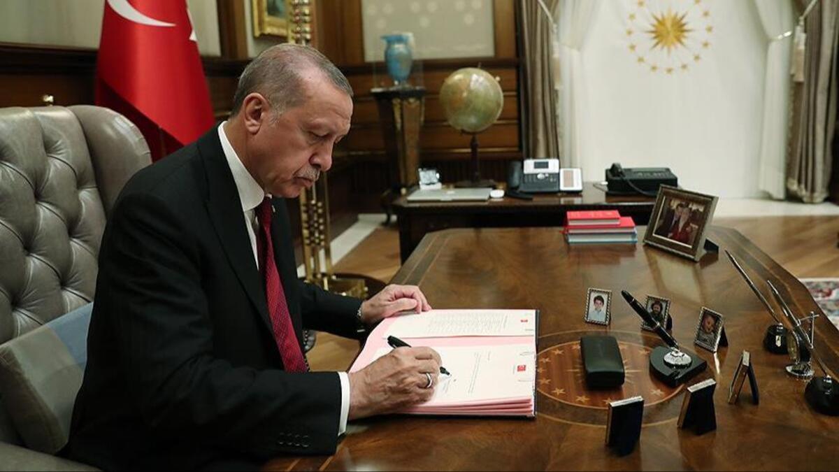 Cumhurbakan Erdoan imzalad! ok sayda kuruma atama yapld