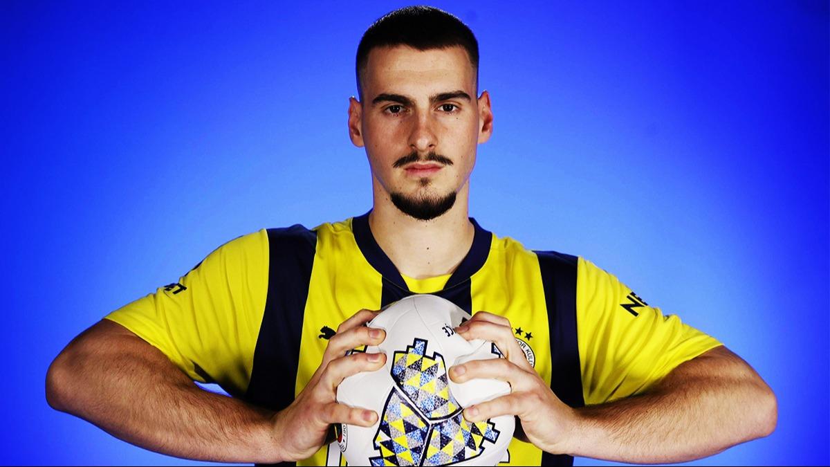 Fenerbahe'de Srp sevdas! Yeni yldz Ognjen Mimovic