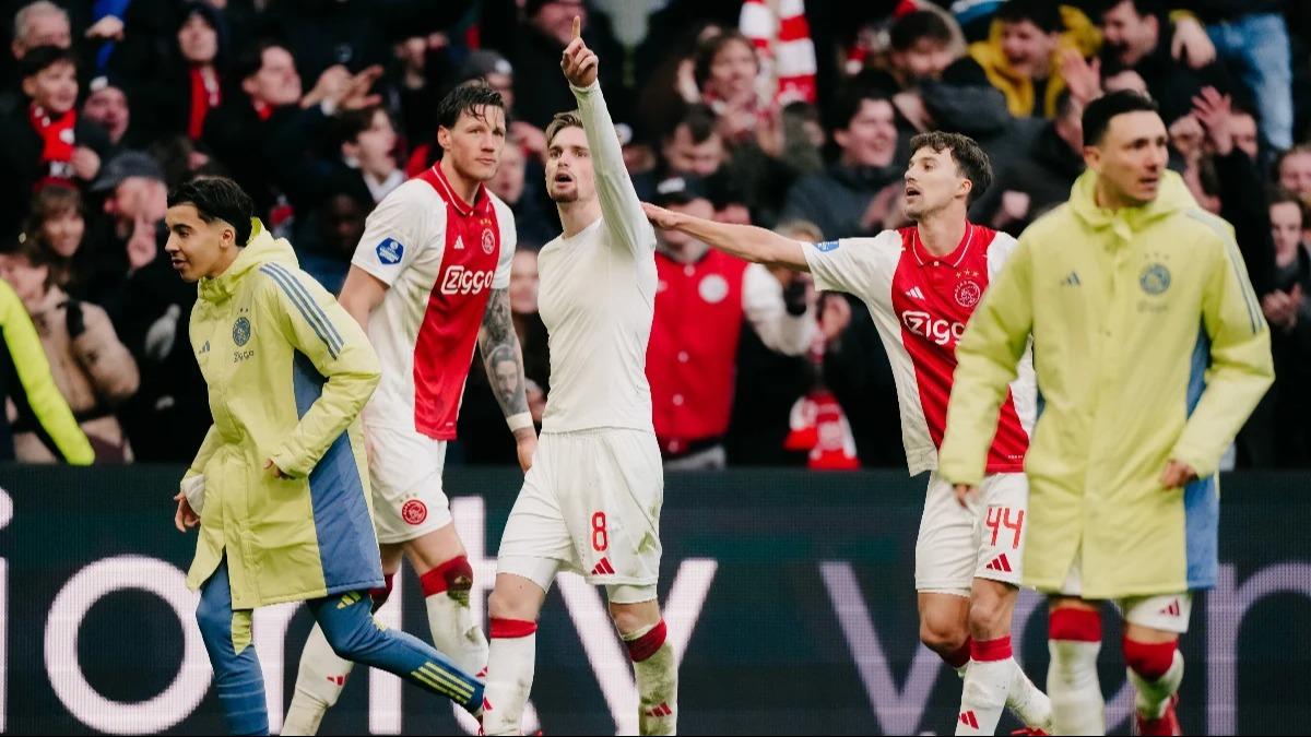 Ajax uzatmalarda kazand