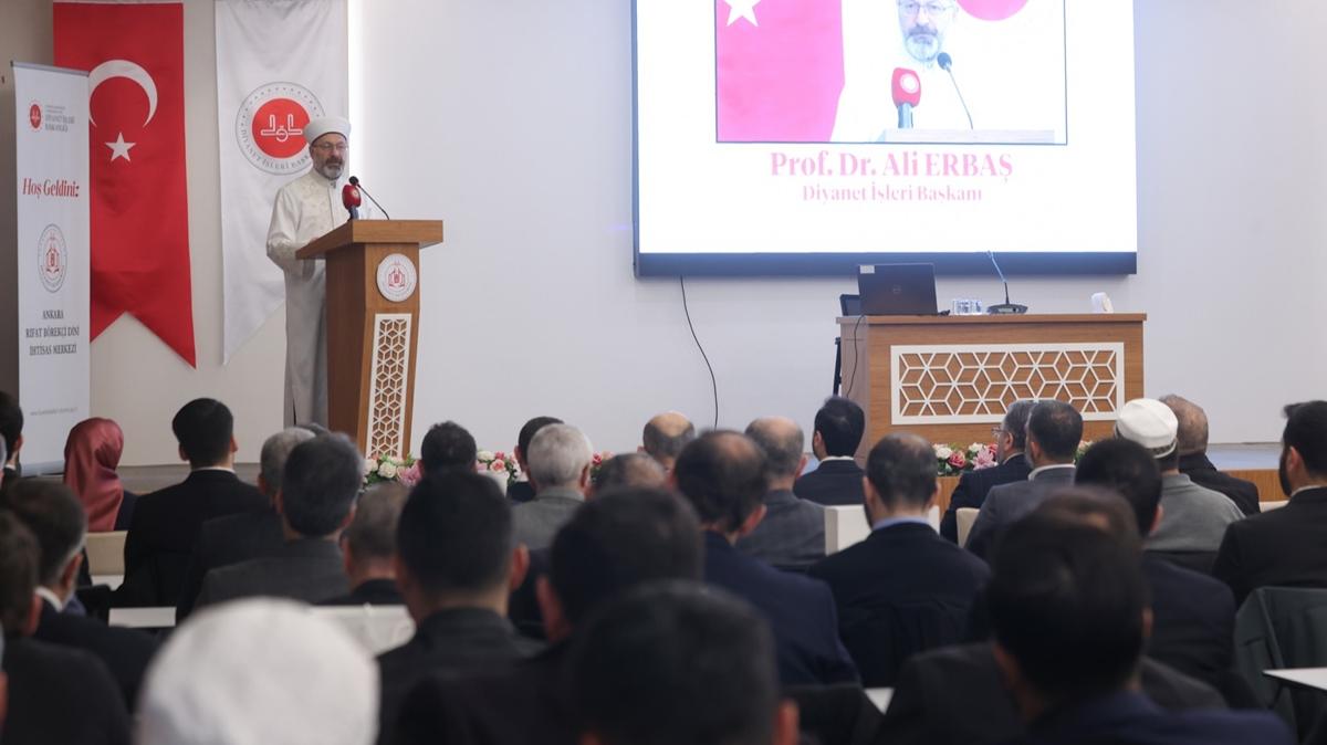 Diyanet leri Bakan Ali Erba: Fetva vaizlii sistemine geiyoruz