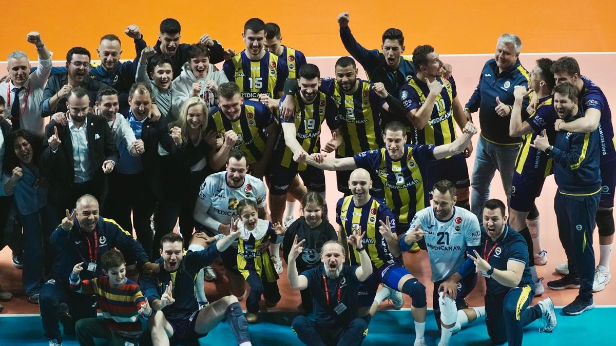 Fenerbahe, file derbisinde Galatasaray' yendi