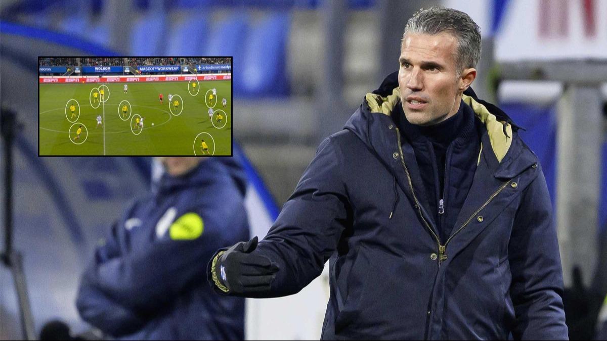 Heerenveen-Fortuna Sittard maçında ilginç olay! Robin van Persie yaşananlara isyan etti