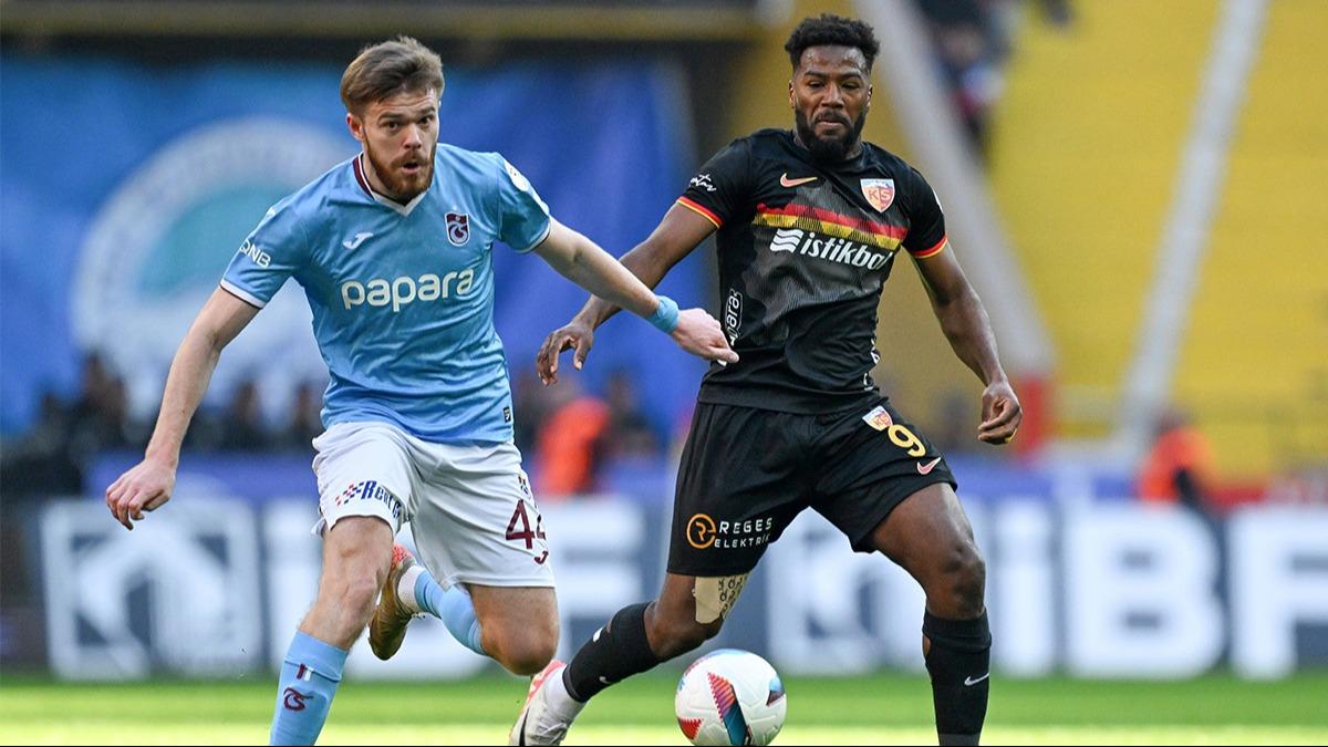 Trabzonspor 1 puana raz oldu! Frtna Kayseri'de duruldu