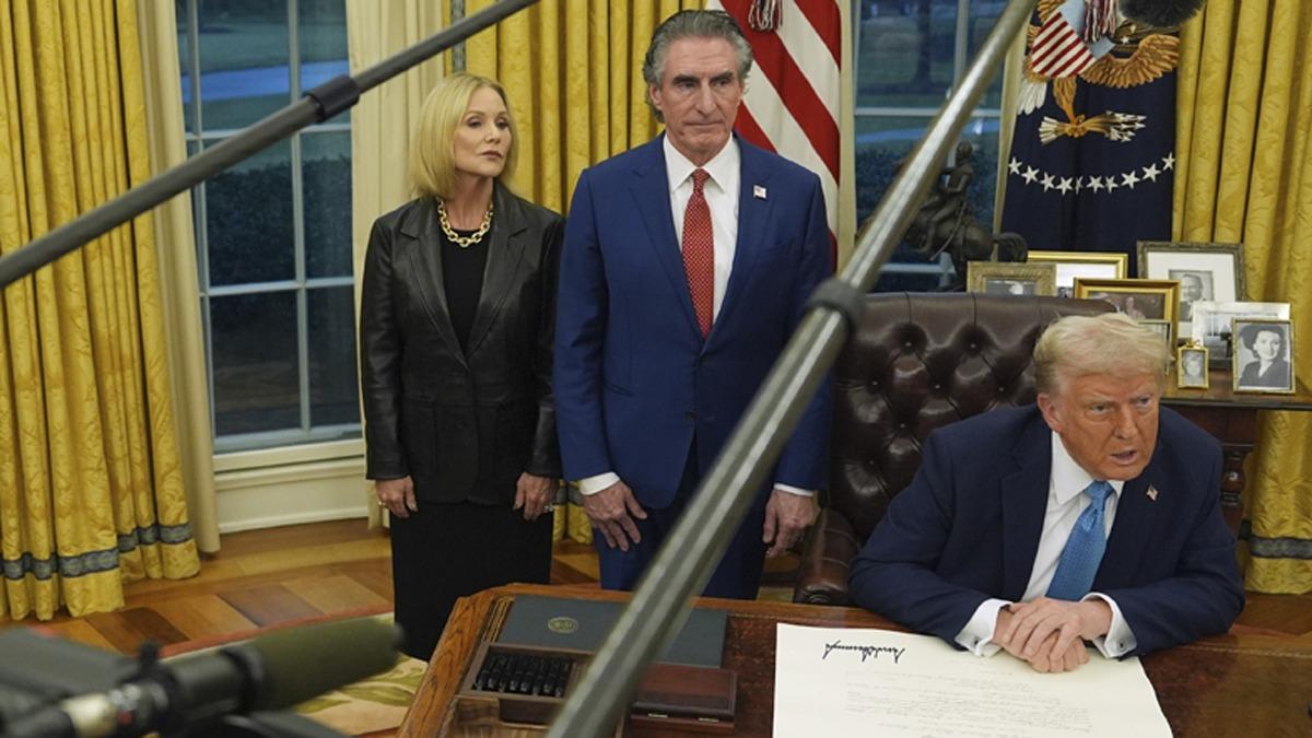 Trump, ticaret savann fitilini ateledi! 1,5 trilyon dolarlk ithalat kesintiye urayacak