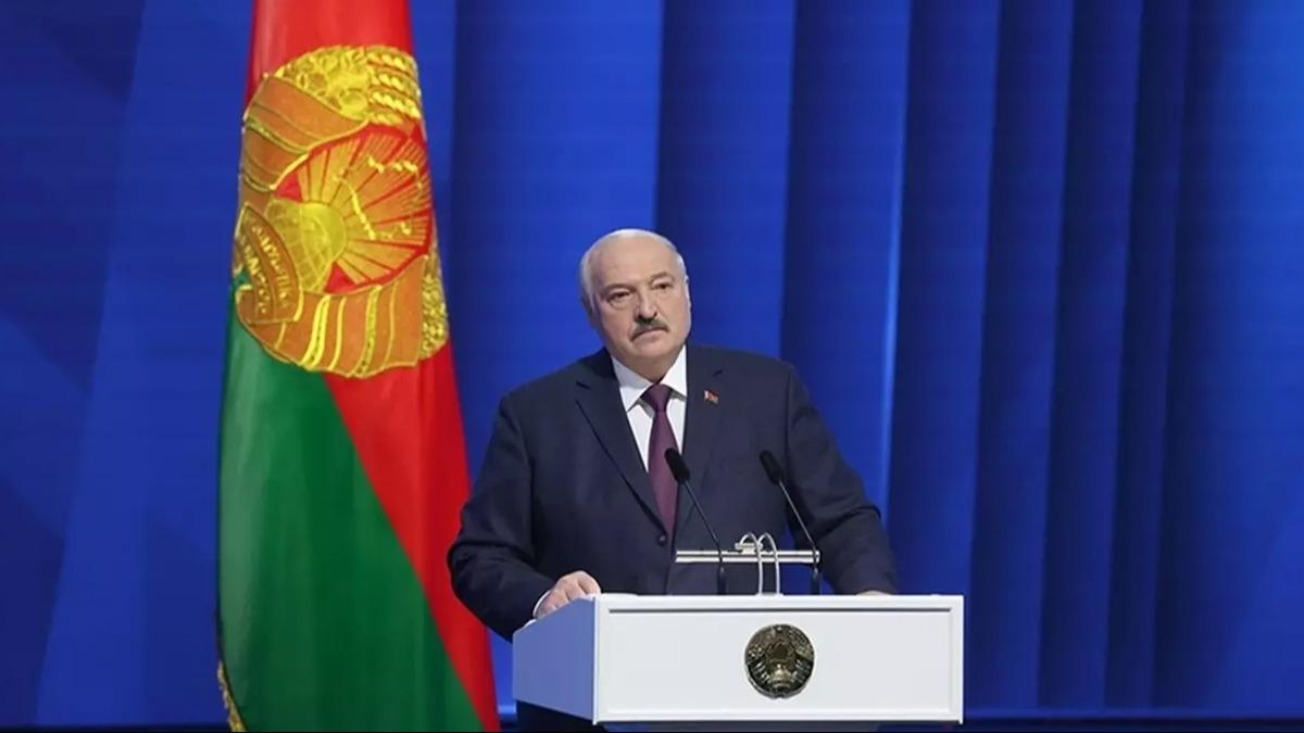 Belarus Cumhurbakanl seimleri sonuland: Ak ara farkla Lukaenko kazand