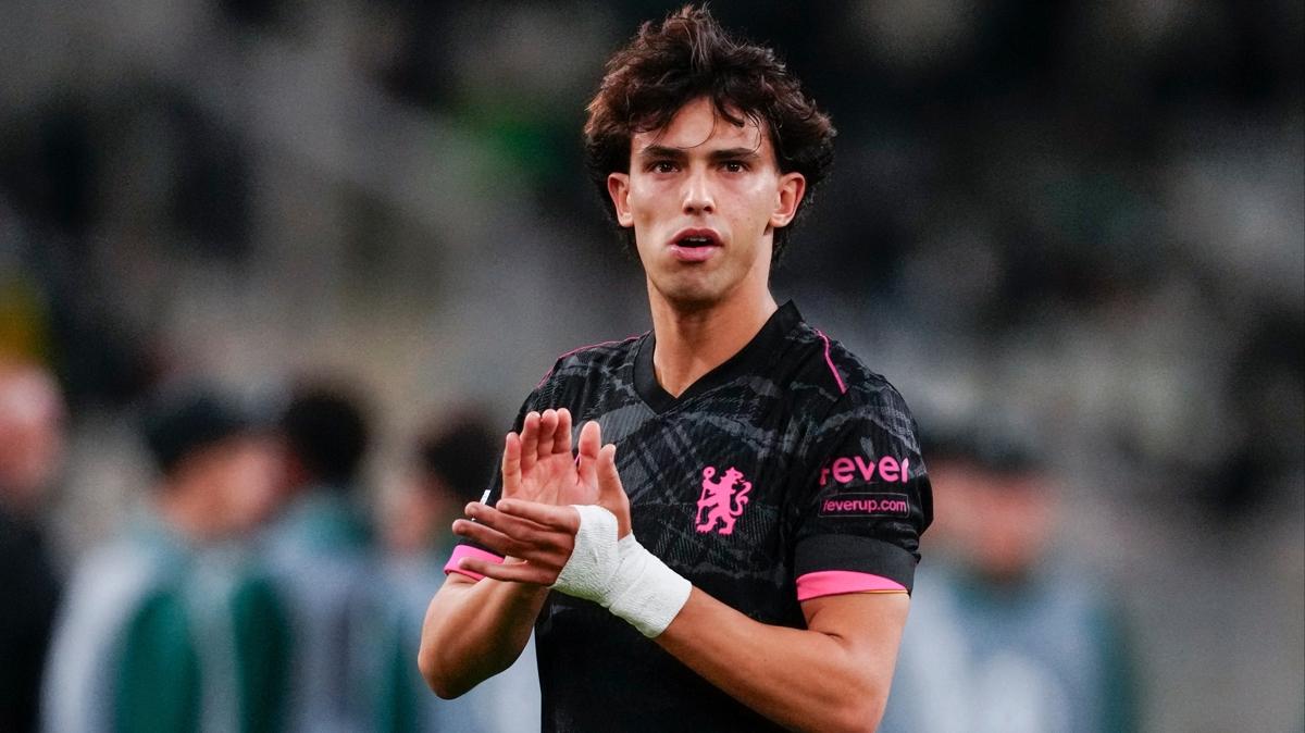 Milan, Joao Felix'i kiralk olarak kadrosuna katt  