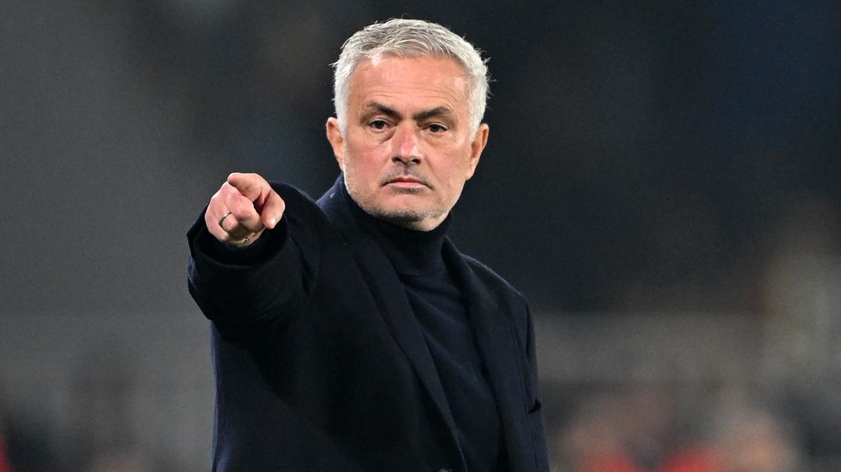 Jose Mourinho almaktan keyif ald oyuncular aklad! te o futbolcular