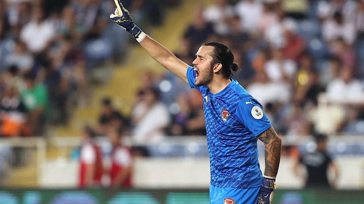 Hatayspor'da ayrlk! Erce Kardeler ile yollar ayrld