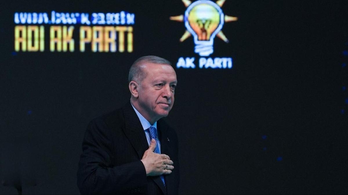 AK Parti'de stanbul l Kongresi heyecan! Gzler Bakan Erdoan'n verecei mesajlara evrildi