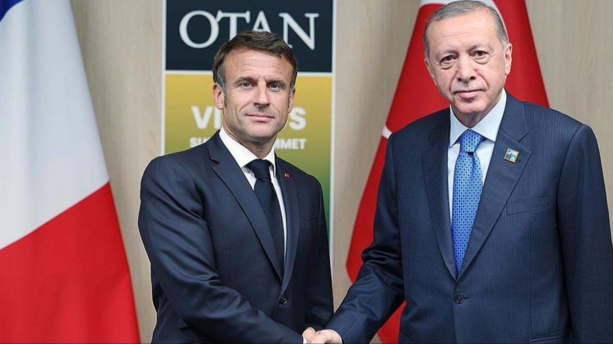 Cumhurbakan Erdoan, Fransa Cumhurbakan Macron ile grt