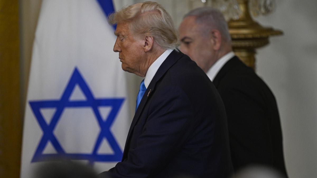 Trump'tan tepki eken bir adm daha! Netanyahu'ya tutuklama karar karan UCM'yi hedefe ald