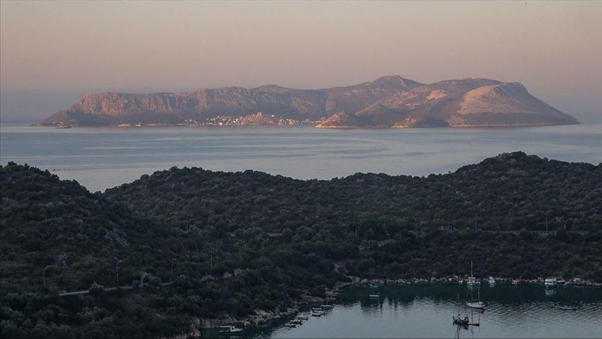 Ege'de tsunami nlemi! AFAD 3 il iin alnan karar duyurdu