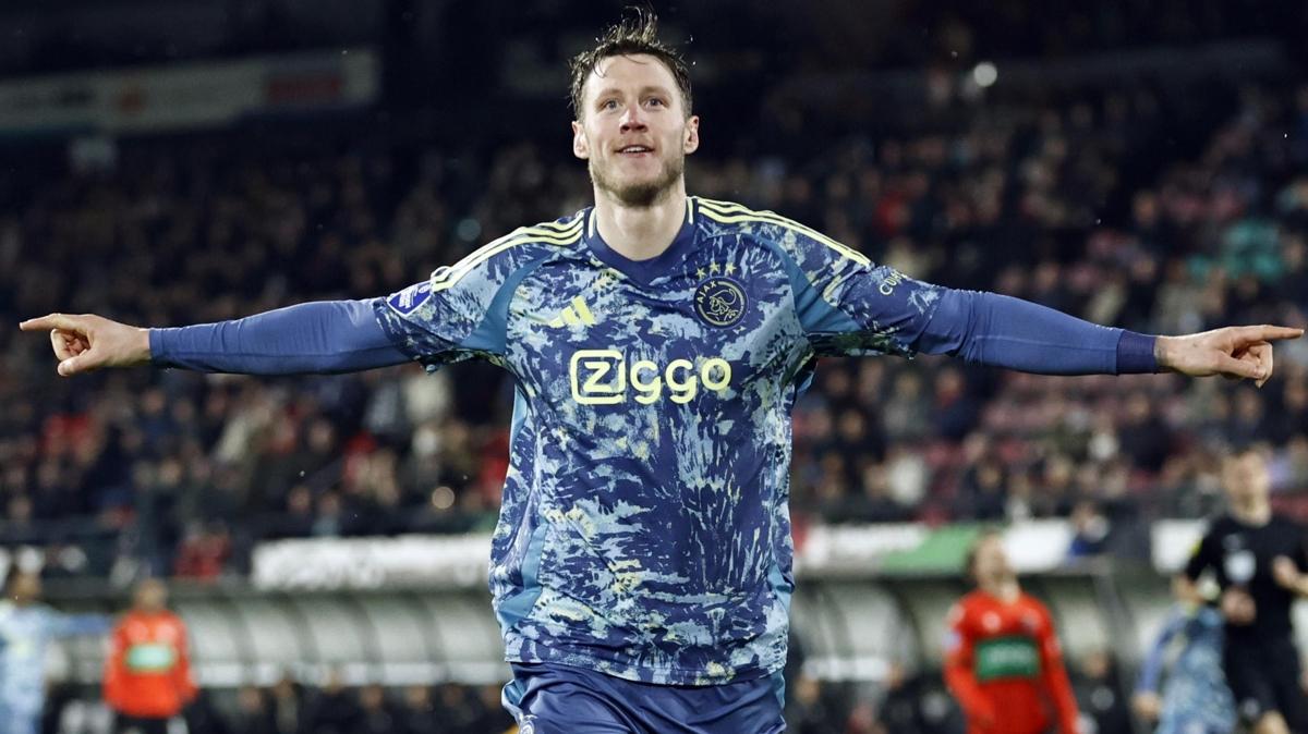 Wout Weghorst'tan kötü haber 