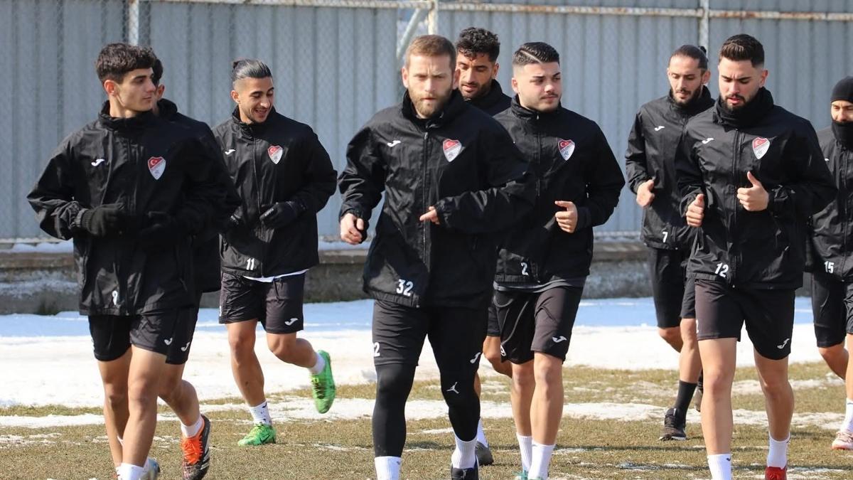 Elazspor'da transfer dnemi hareketli geti! 7 oyuncu gitti 5 oyuncu geldi
