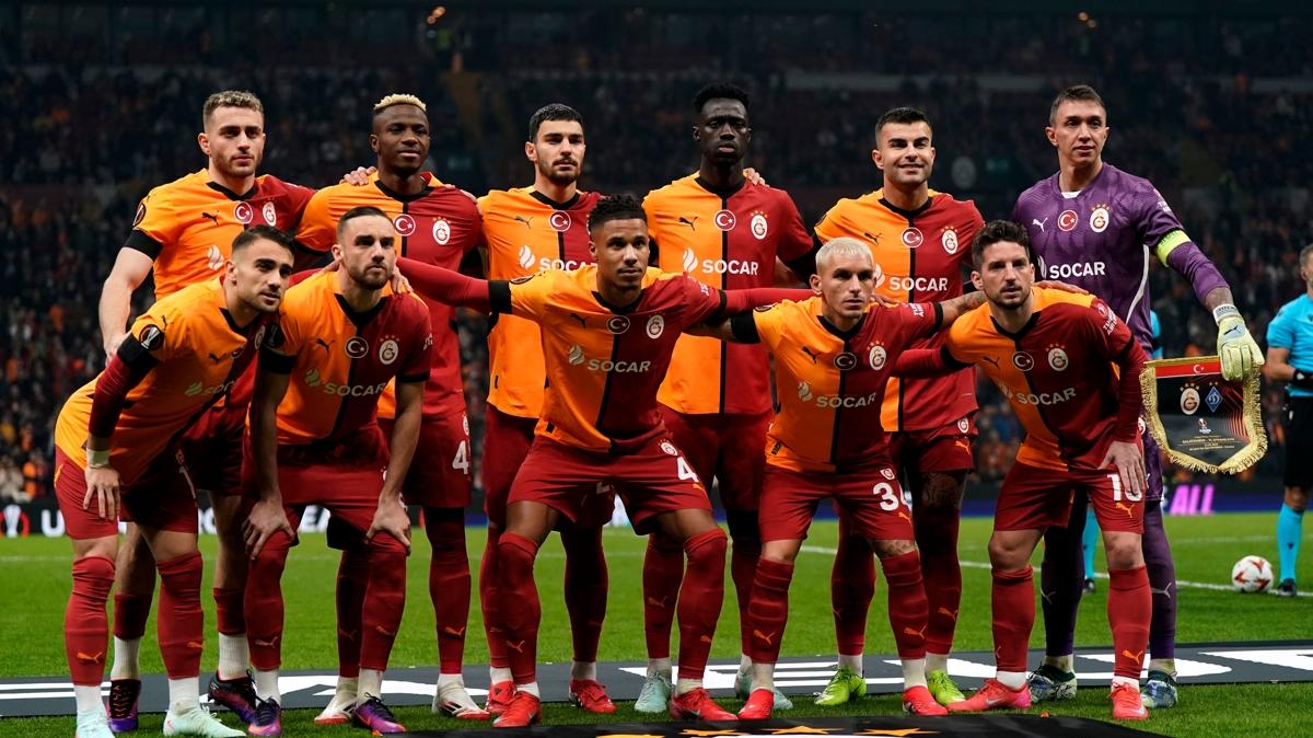 Galatasaray, AZ Alkmaar karsnda tur iin mcadele edecek