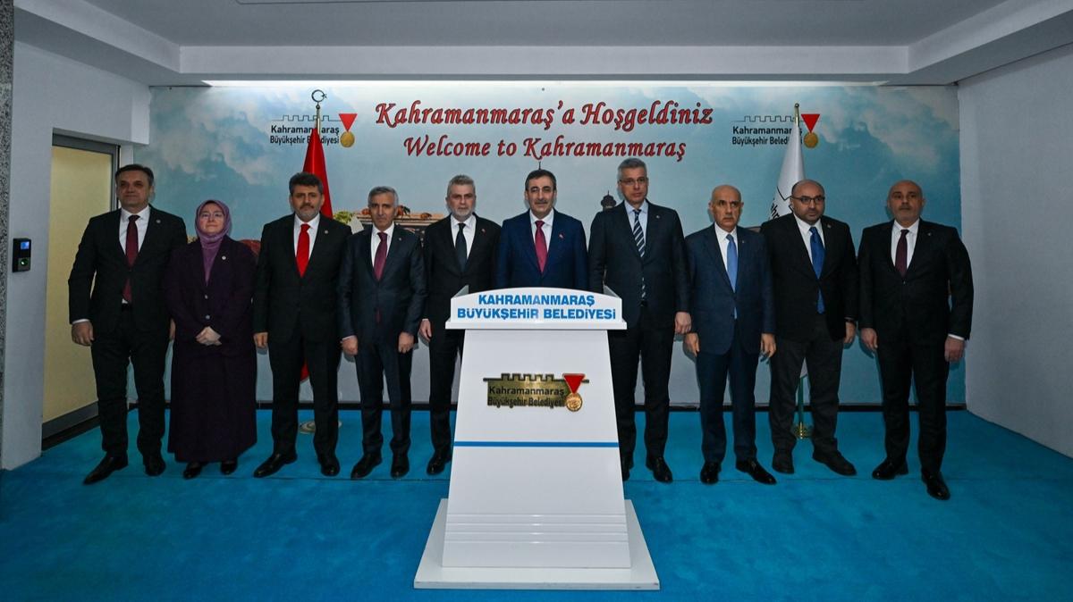 Kahramanmara'a gelen Cumhurbakan Yardmcs Ylmaz eitli temaslarda bulundu  