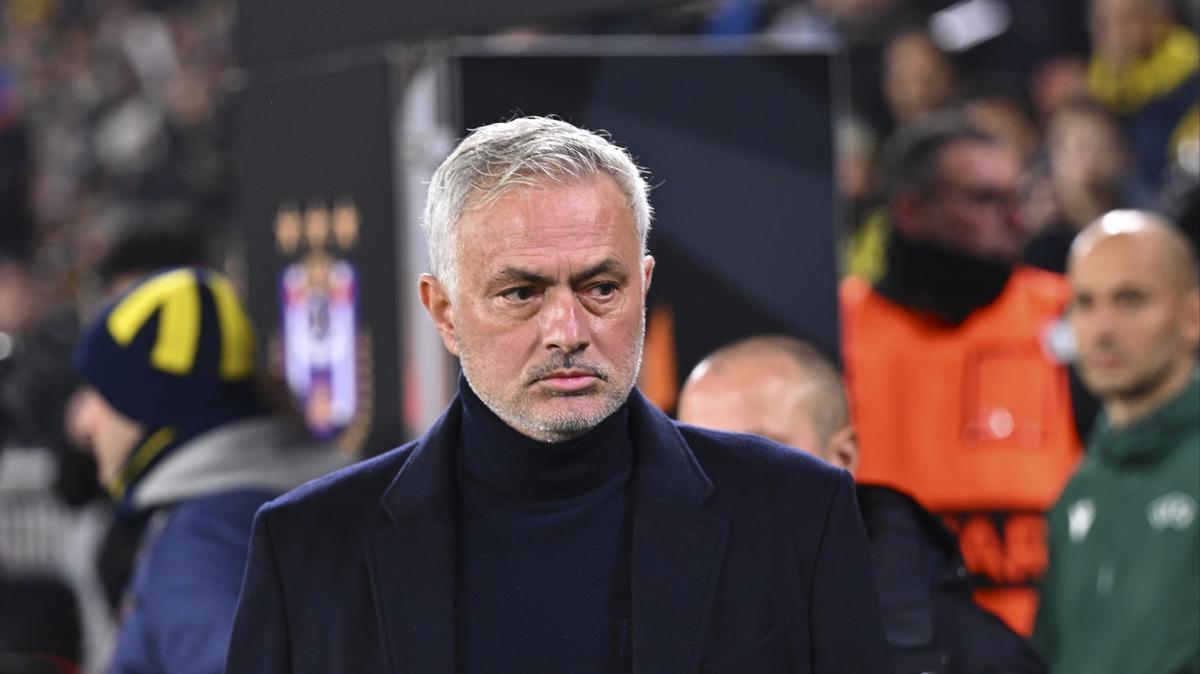 Jose Mourinho'dan Anderlecht karsnda 4 farkl isim