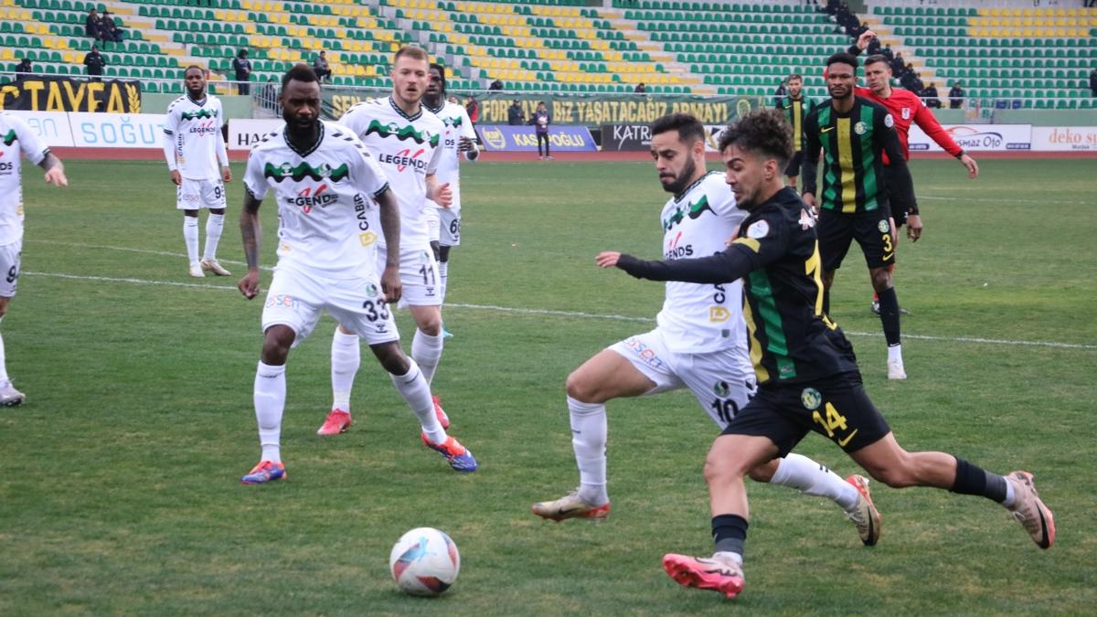 Sakaryaspor'a tek gol yetti