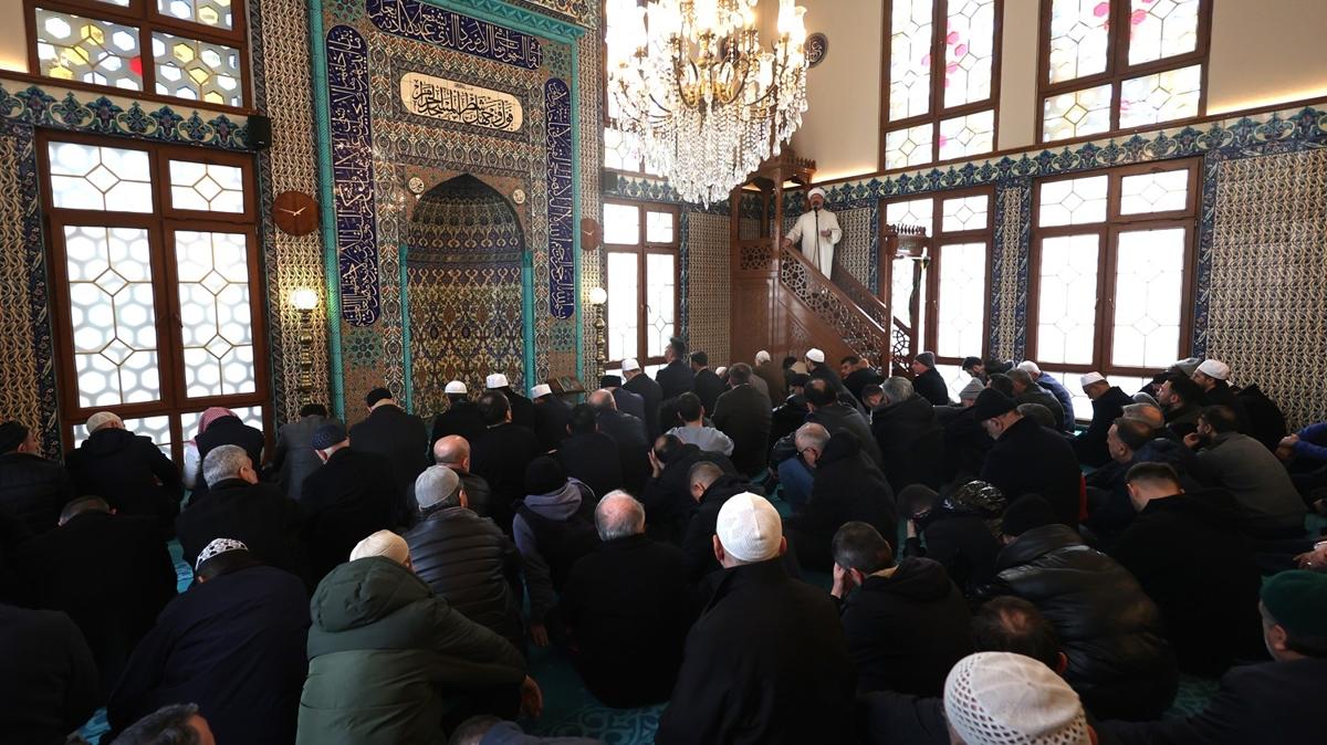 Diyanet leri Bakan Erba: Ailemizin mahrem bilgileri kahvehane ve ay sohbetlerine konu olacak bir alan deildir