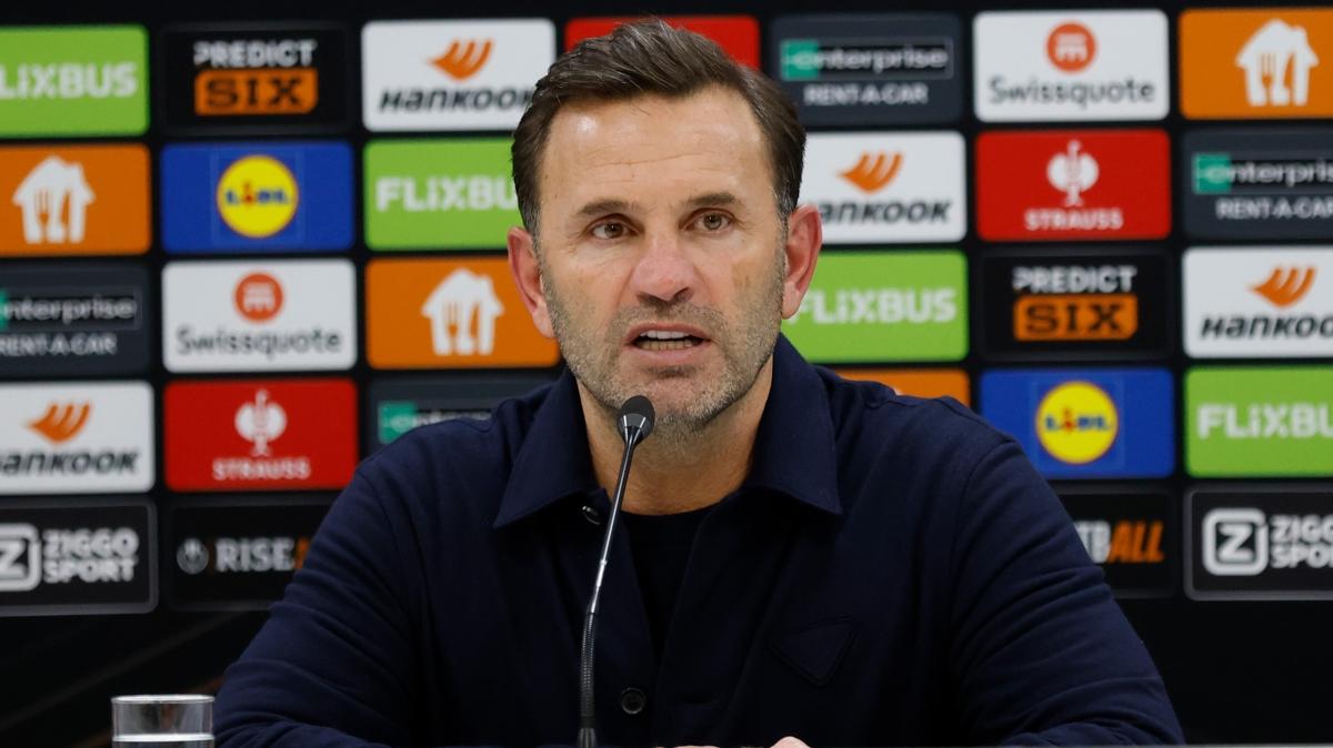 Galatasaray'da ynetim, Okan Buruk'un aklamalar sonras harekete geti