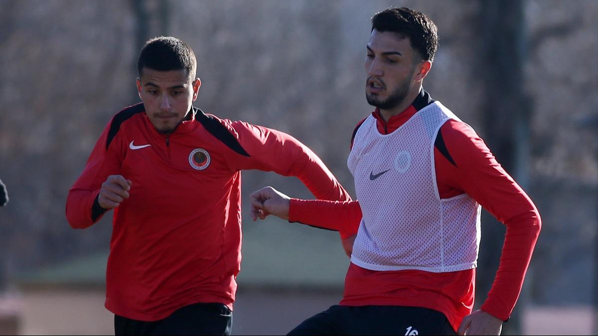 Genlerbirlii, Pendikspor mann hazrlklarn srdrd