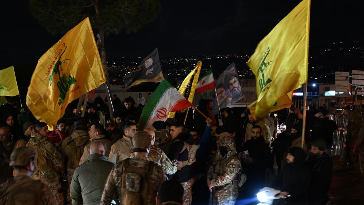 ran ve Lbnan arasnda krize neden olmutu! Hizbullah protestolar sonlandrd