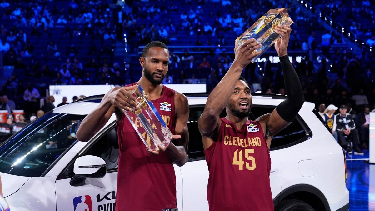 NBA All Star'da yetenek yarmasnn kazanan Team Cavaliers oldu