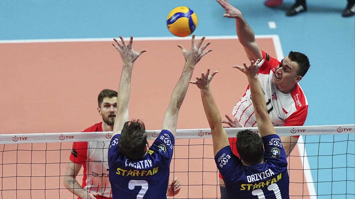 Kupa Voley'de eyrek final zaman! 