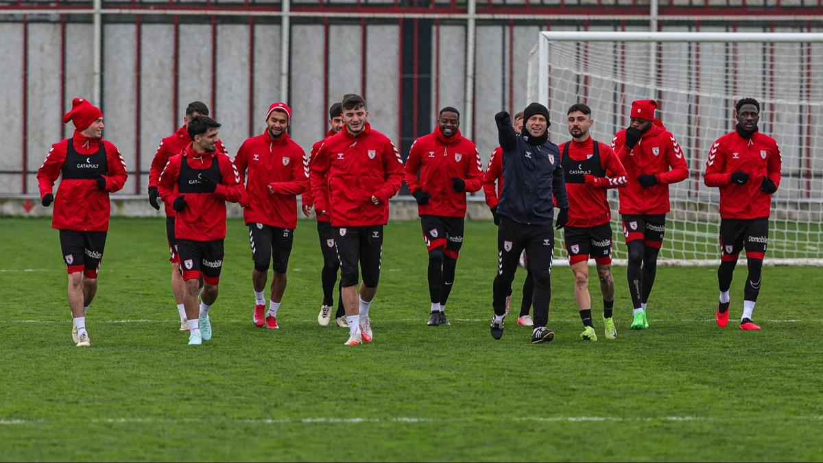 Samsunspor, aykur Rizespor ma iin hazrlklara balad