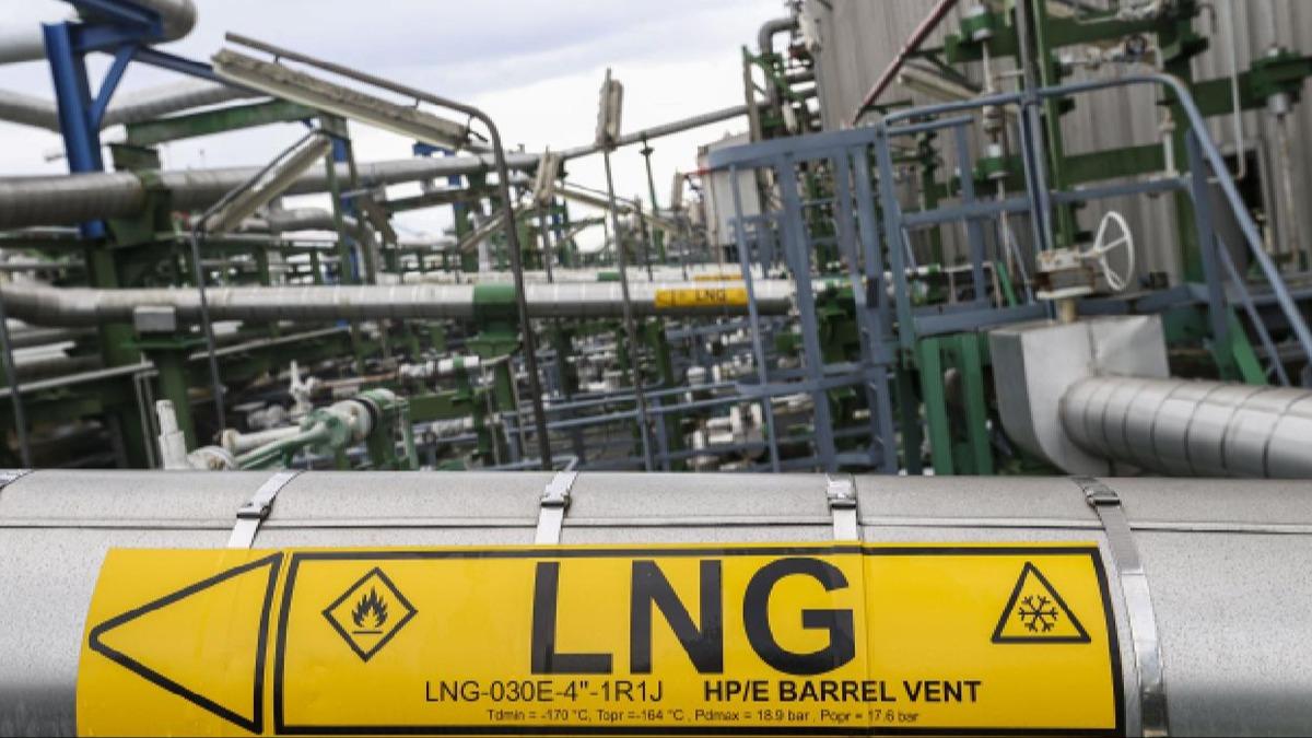 Bat'nn LNG ithalat 135 milyar metrekpe geriledi