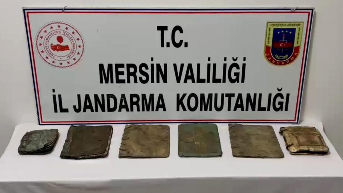 Mersin'de 6 el yazmas kitap ele geirildi