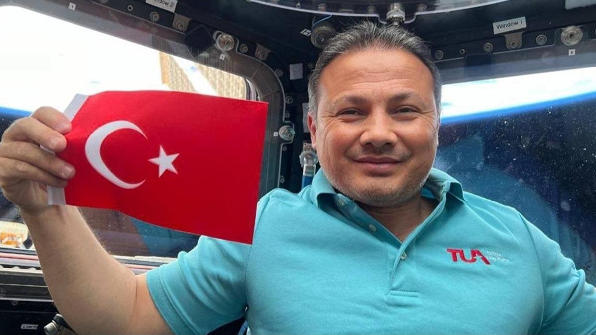 Trkiye'nin ilk astronotu Gezeravc'dan Ay Aratrma Program aklamas: Orada bilimsel almalara balayacaz
