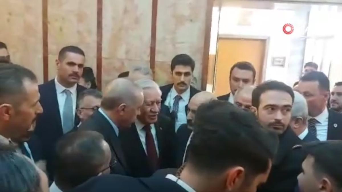 Cumhurbakan Erdoan, TBMM Bakanvekili Adan ile grt 